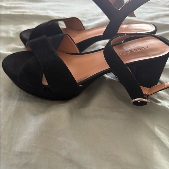 AEROSOLES Women's Elegant Black Sandals - Picture 6 of 6